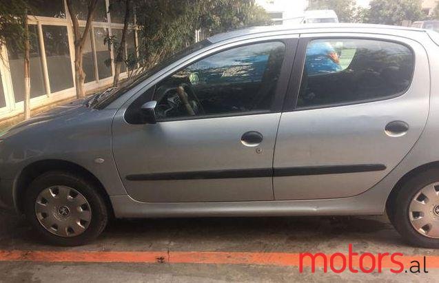 2002' Peugeot 206 photo #2