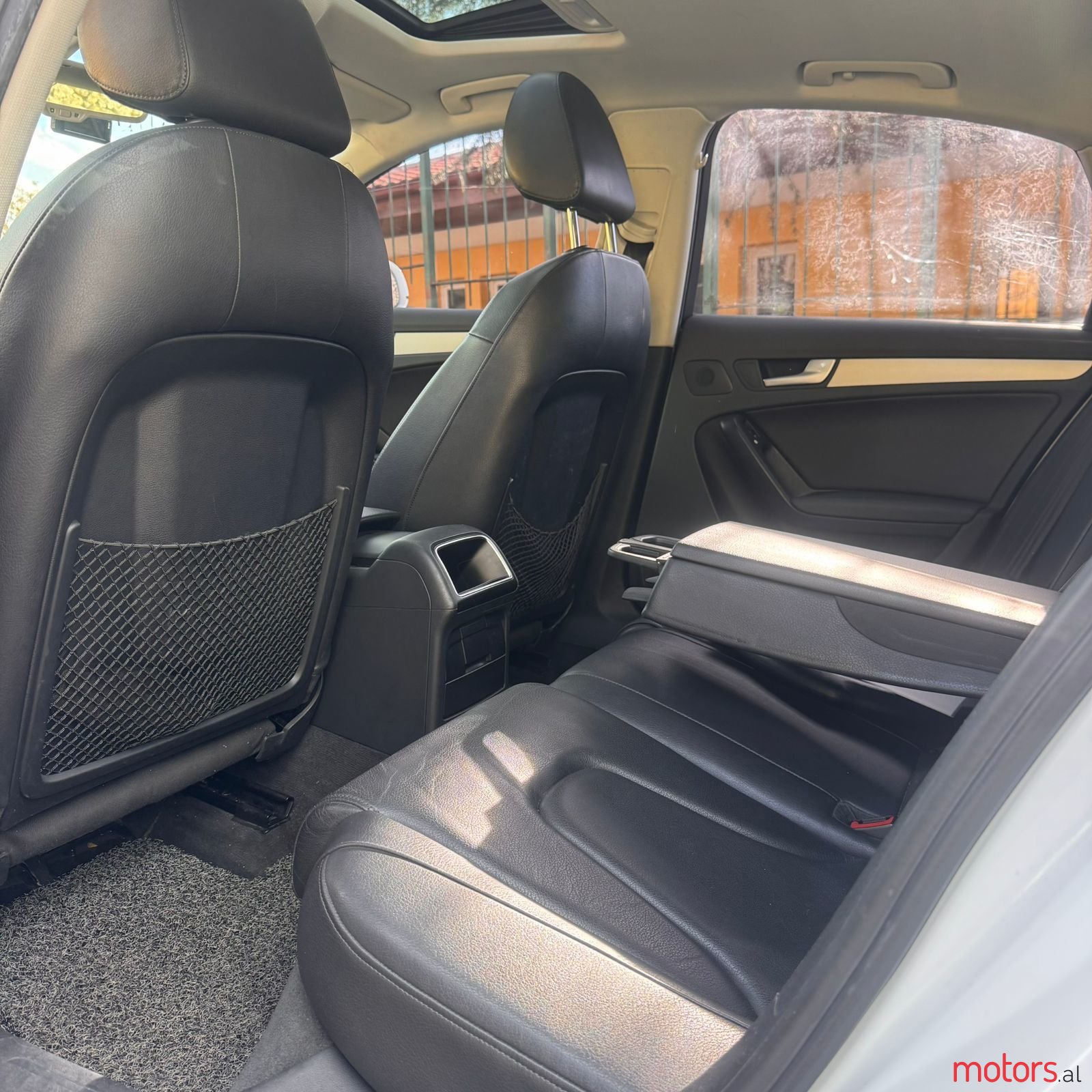 2012' Audi A4 photo #4