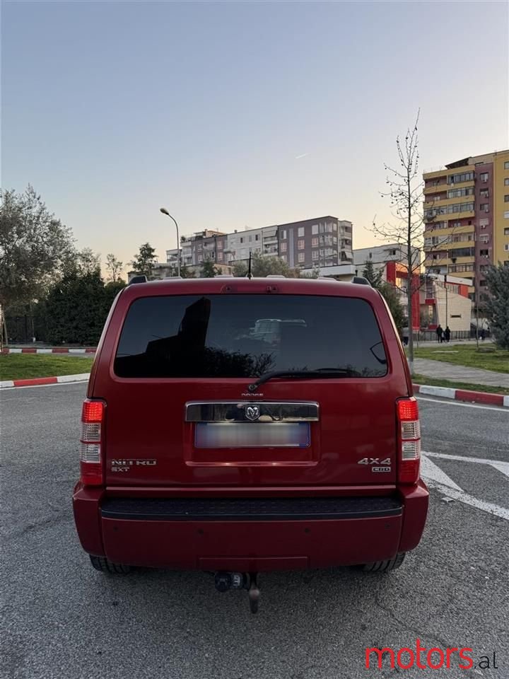 2008' Dodge Nitro photo #5