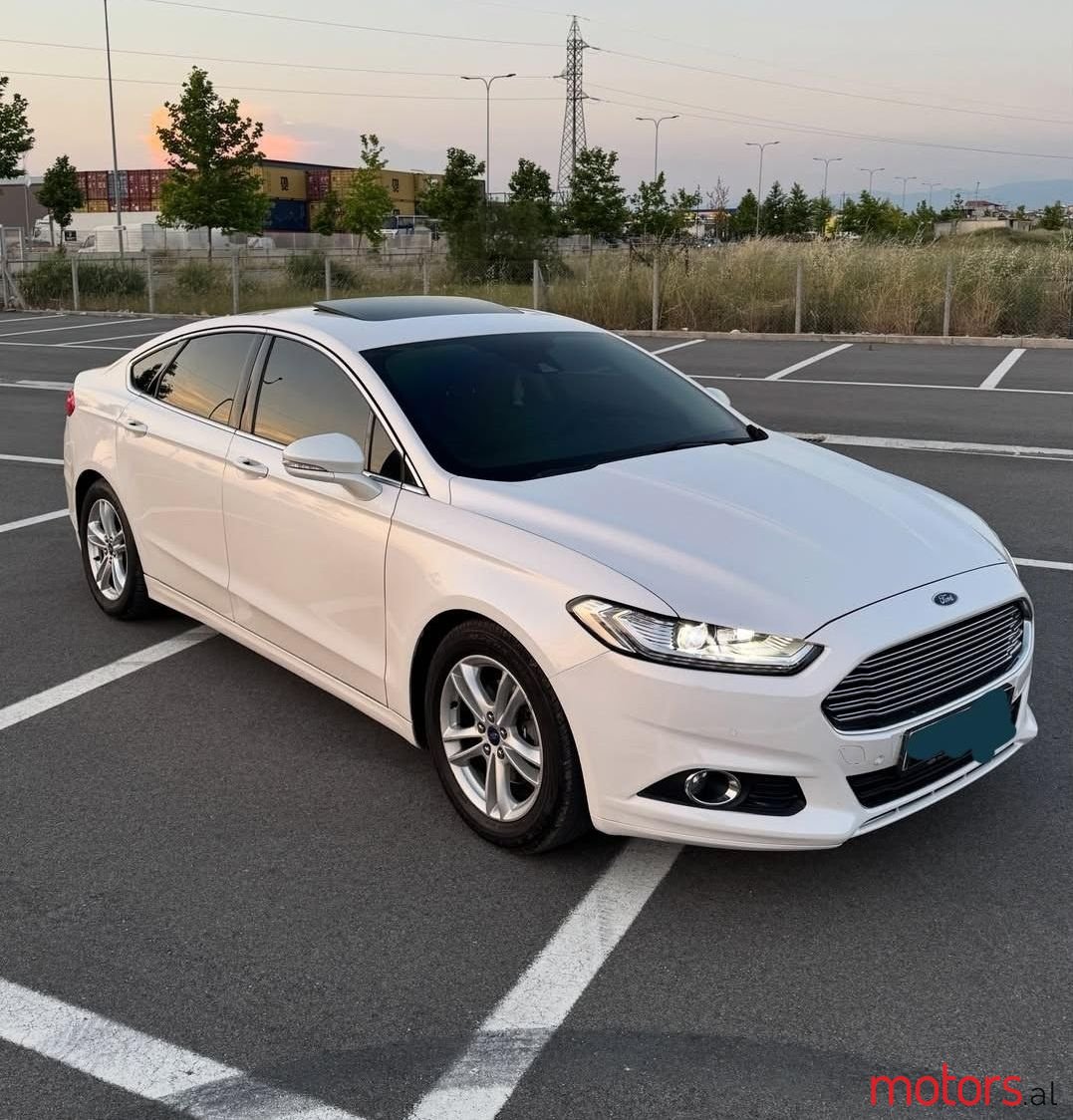 2015' Ford Mondeo photo #1