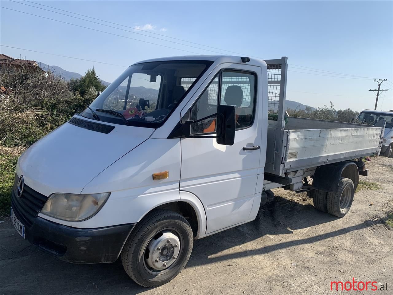 2001' Mercedes-Benz 416 photo #3