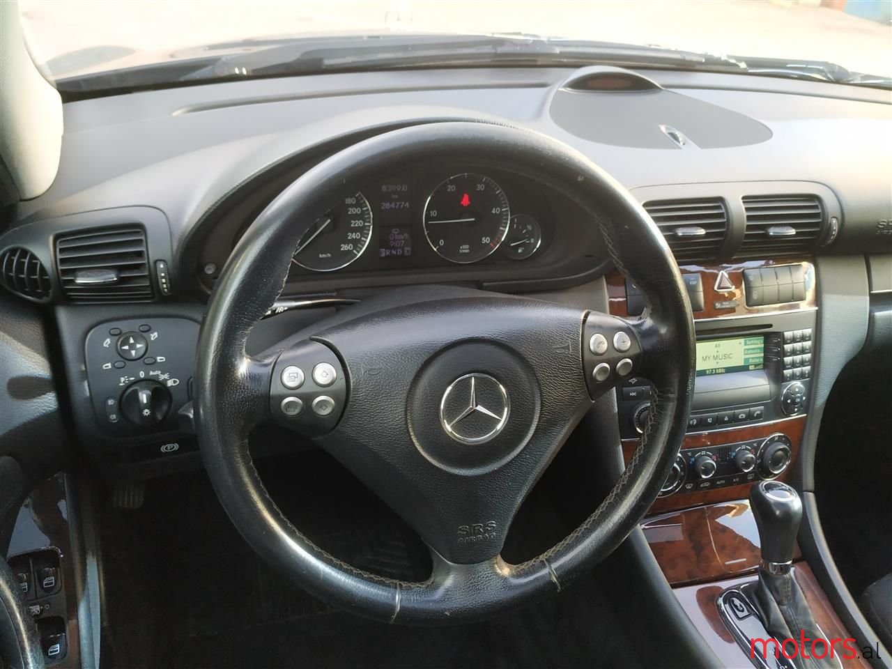 2006' Mercedes-Benz C 220 photo #4