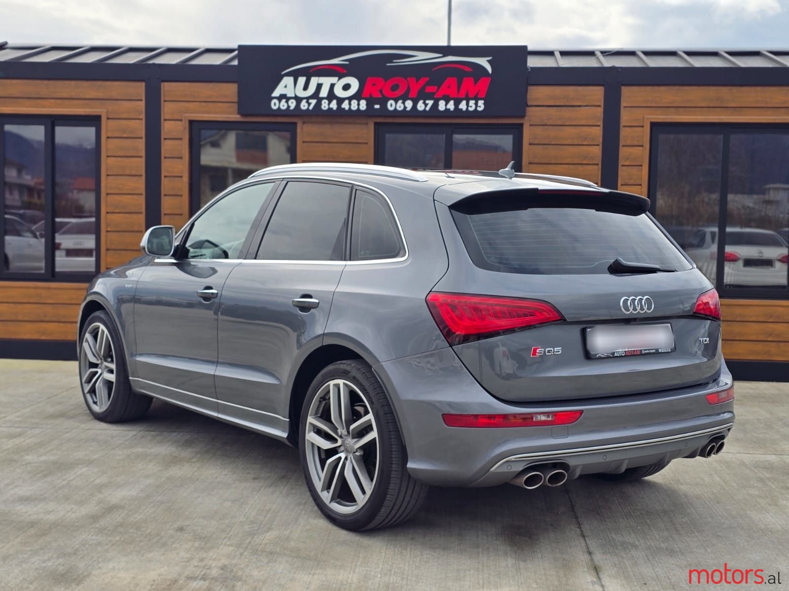 2015' Audi SQ5 photo #4