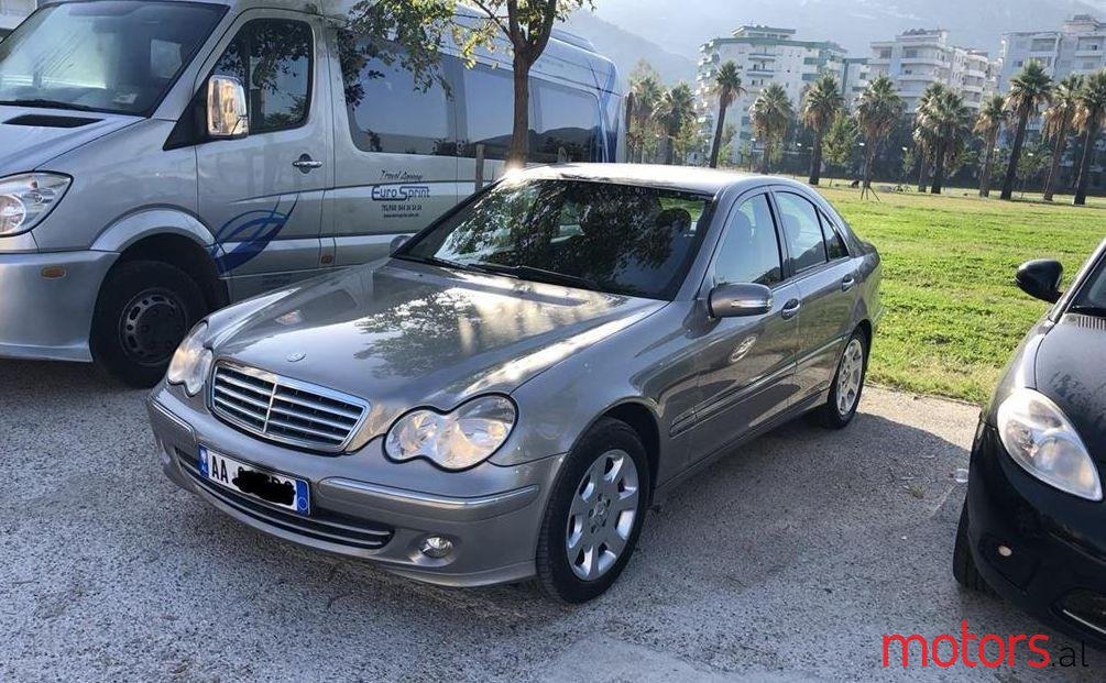 2005' Mercedes-Benz 200 photo #1