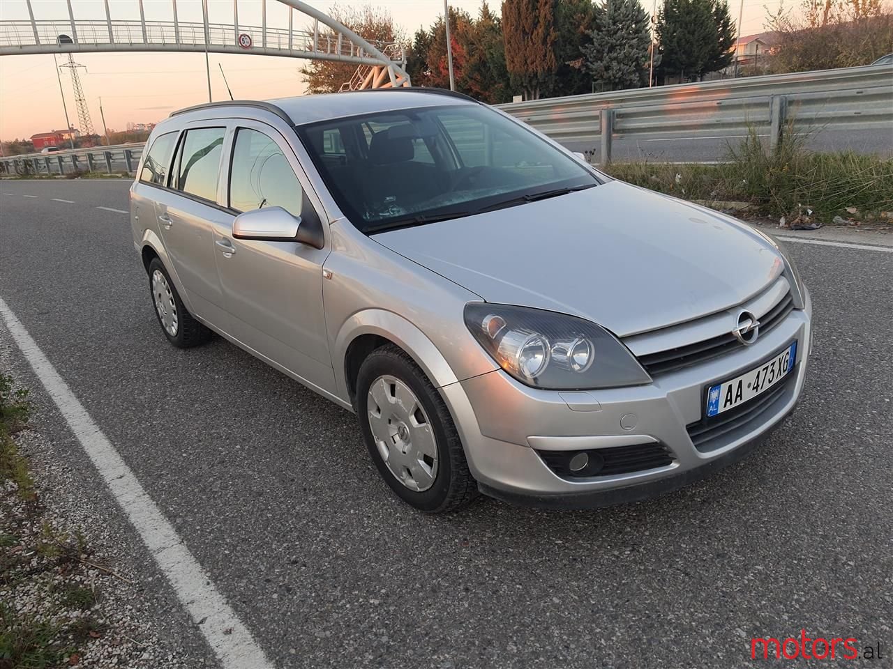 2006' Opel Astra photo #3