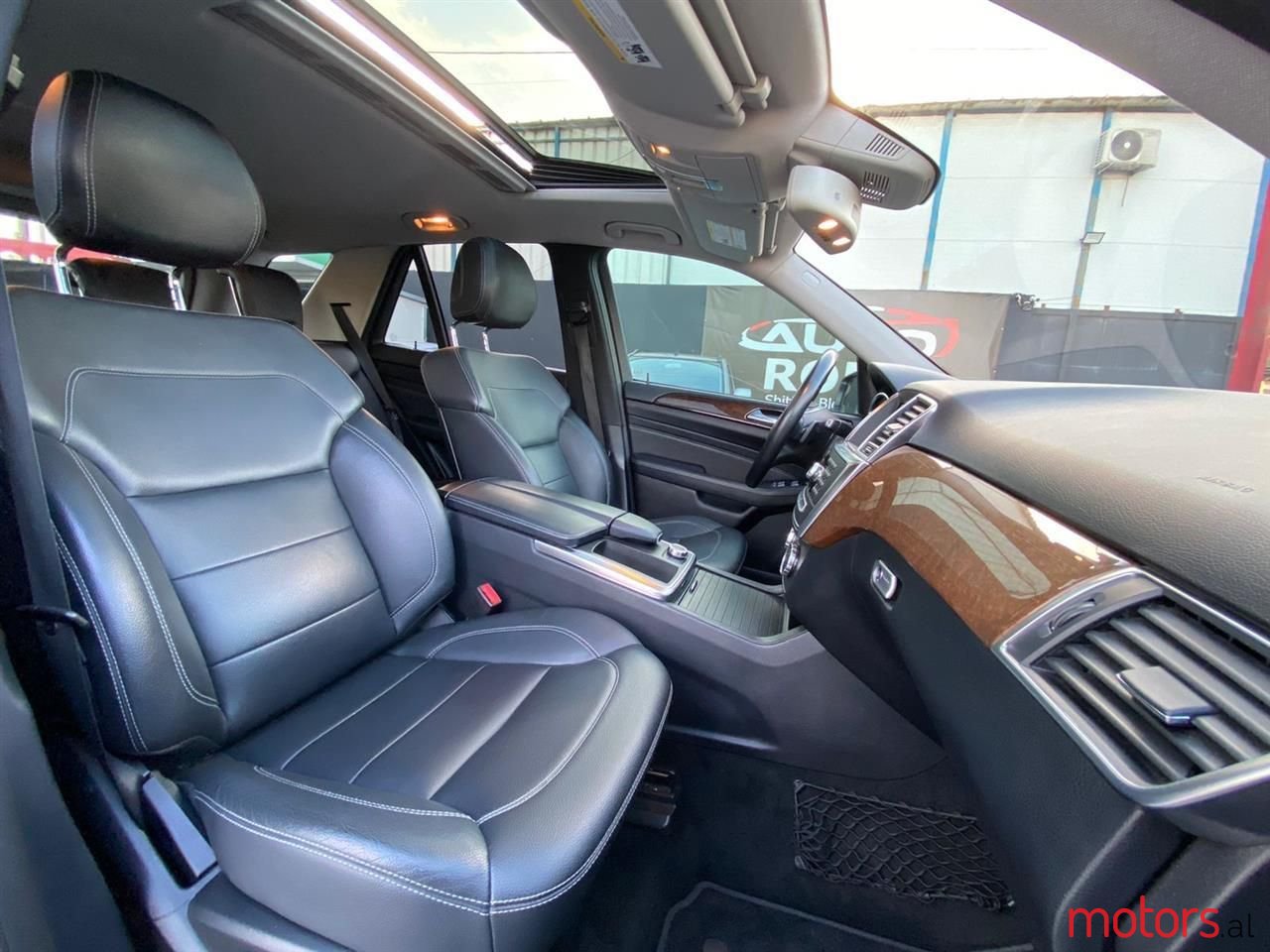 2012' Mercedes-Benz ML 350 photo #3