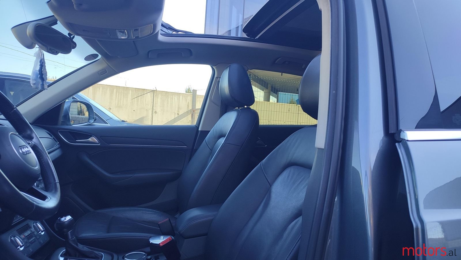 2014' Audi Q3 photo #6