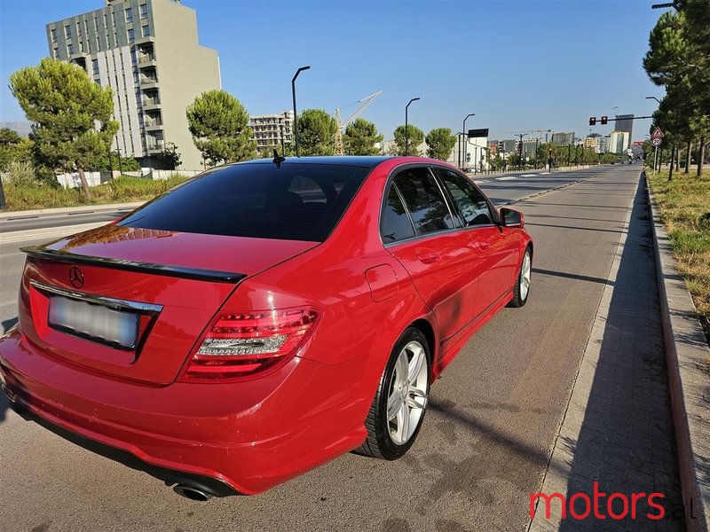 2012' Mercedes-Benz C 250 photo #5