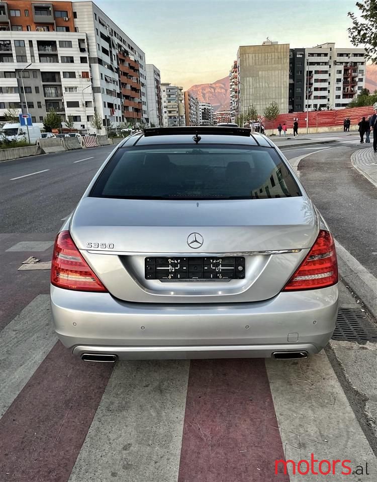 2011' Mercedes-Benz S 350 photo #4