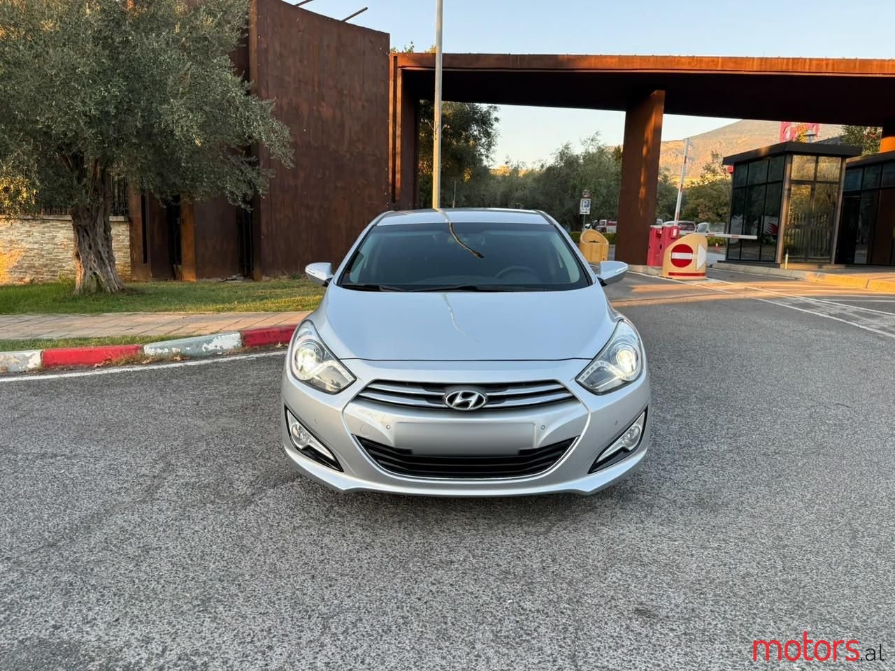 2012' Hyundai i40 photo #2