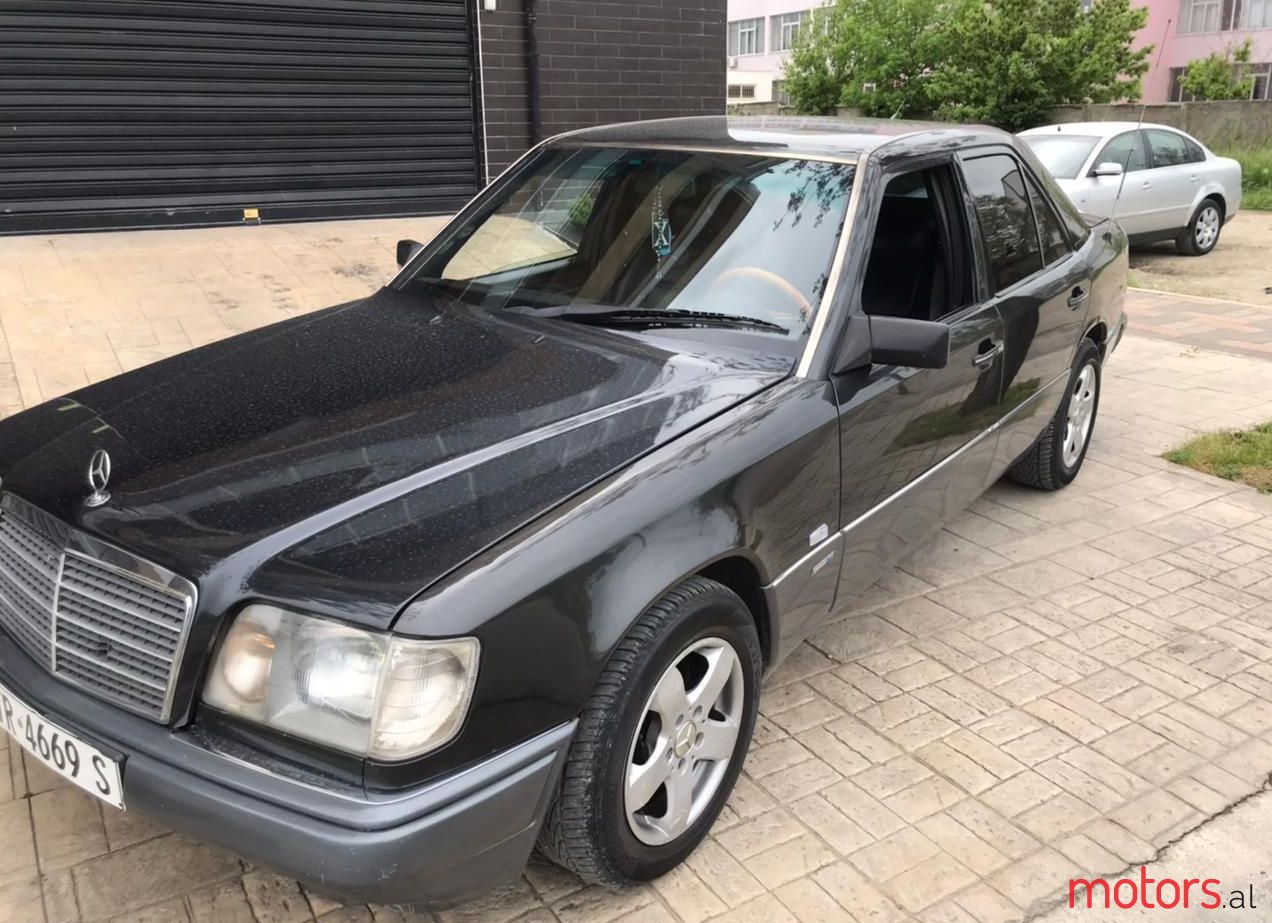 1992' Mercedes-Benz 250 photo #1