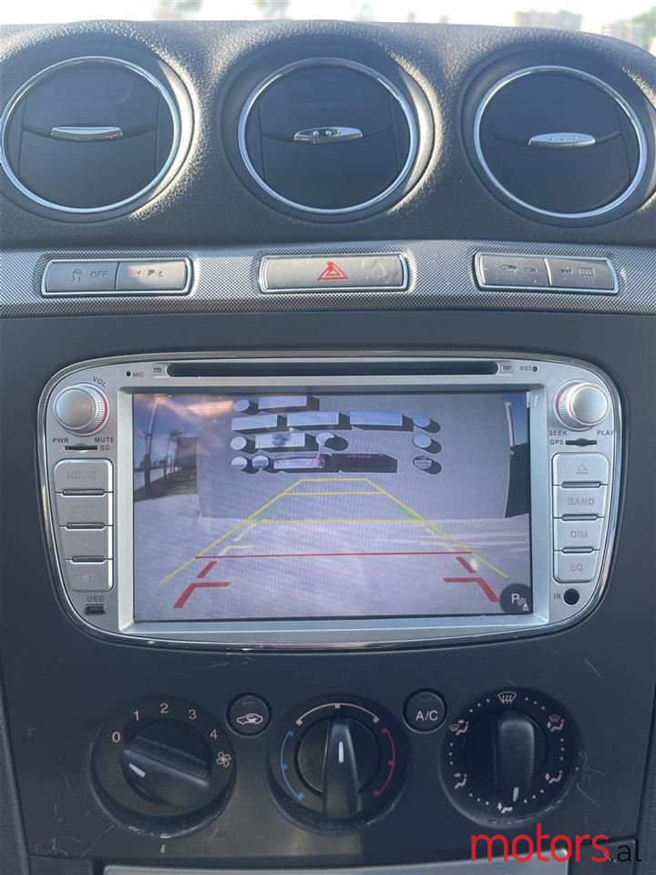 2008' Ford S-Max photo #2