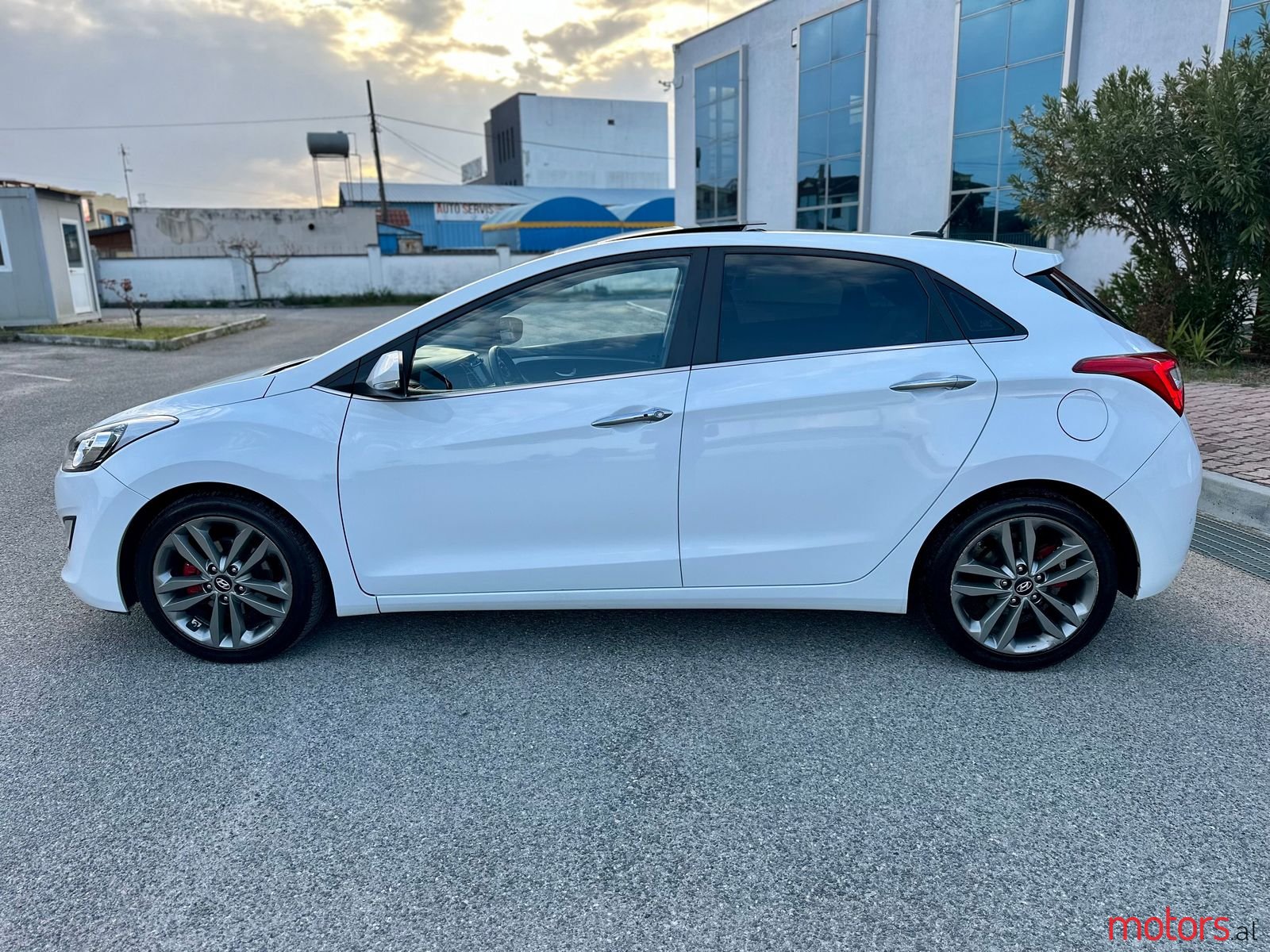 2016' Hyundai i30 photo #5