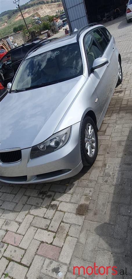 2008' BMW 320 photo #4