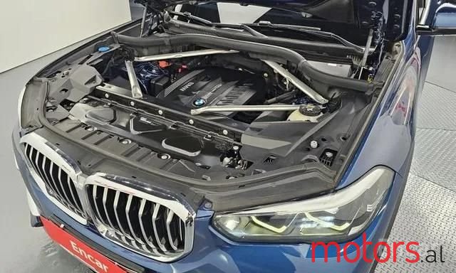 2020' BMW X5 photo #6