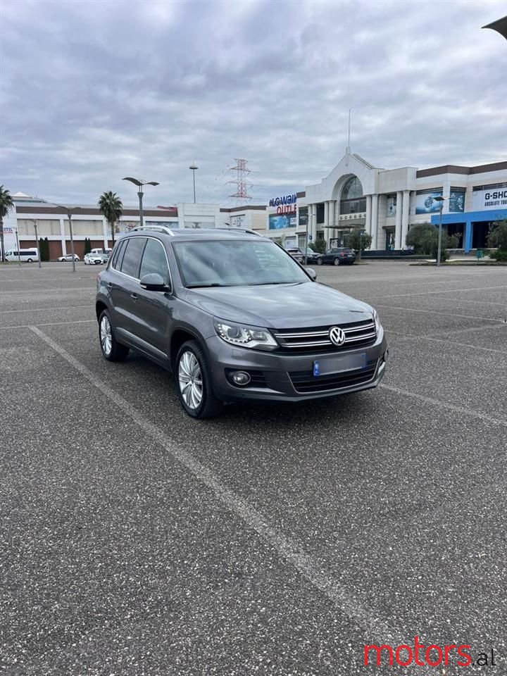 2014' Volkswagen Tiguan photo #4