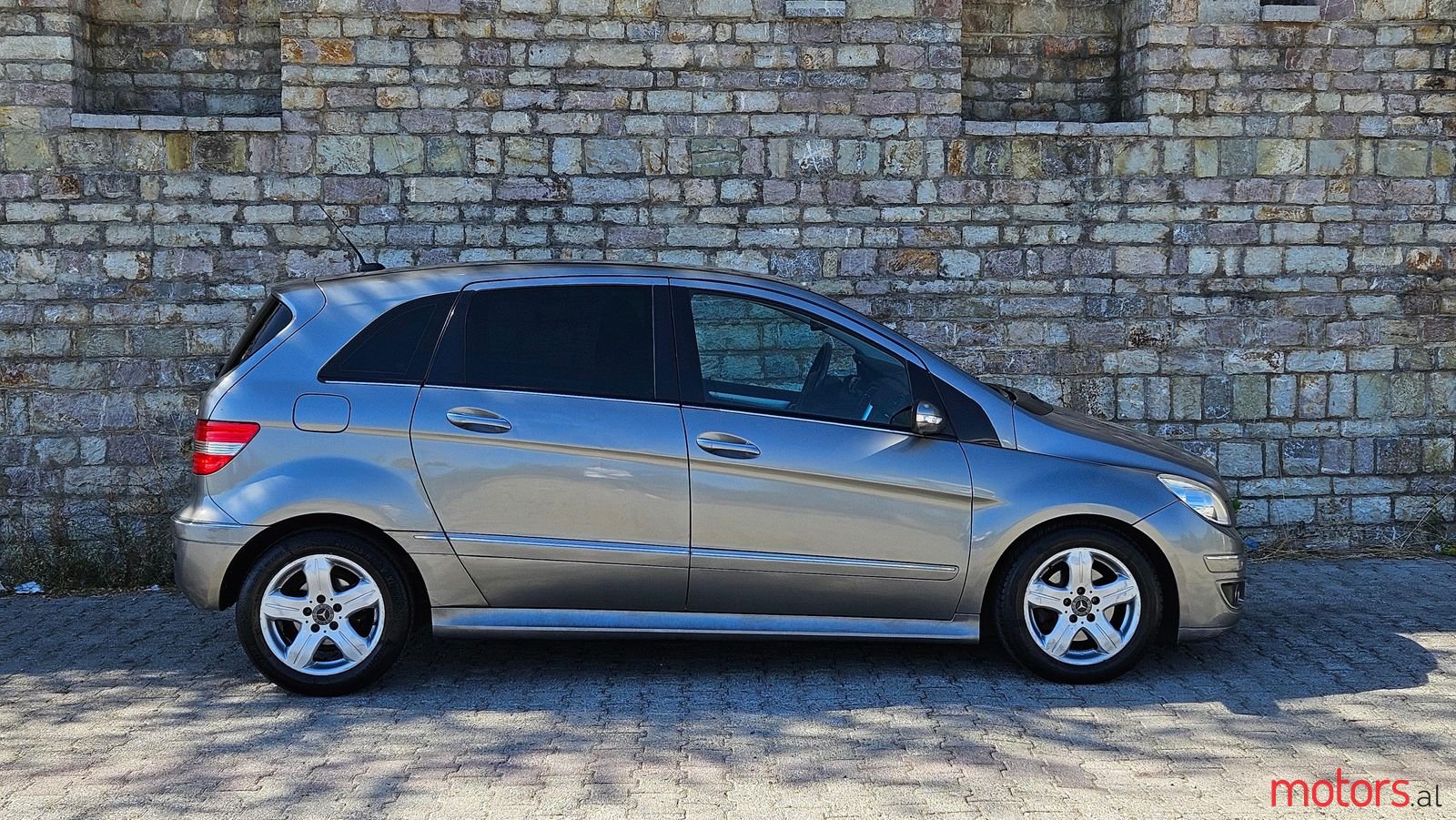2006' Mercedes-Benz B 200 photo #6