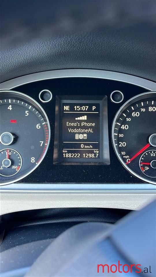 2012' Volkswagen Passat photo #5