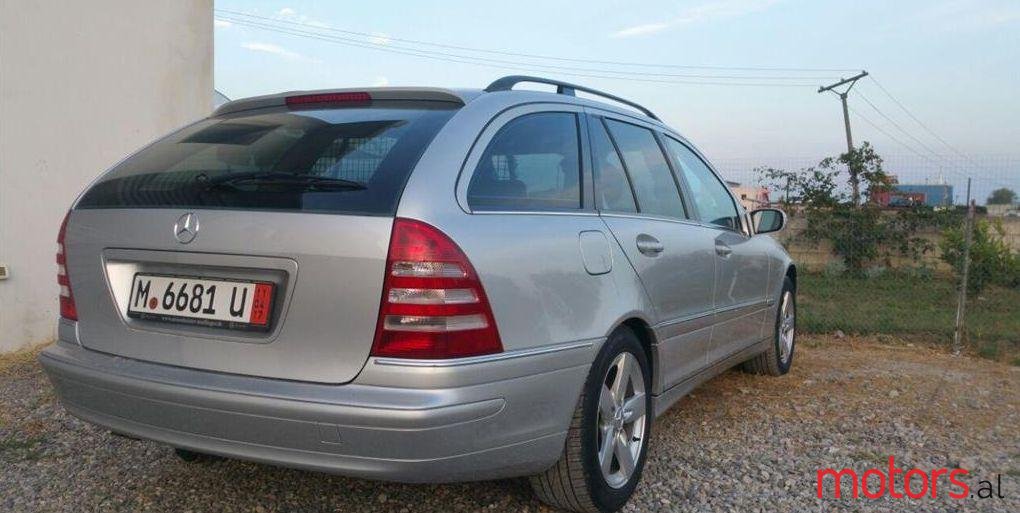 2005' Mercedes-Benz C 220 photo #1