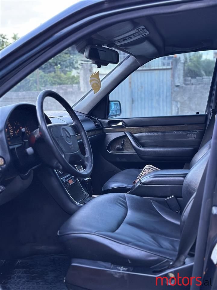 1997' Mercedes-Benz S 300 photo #5