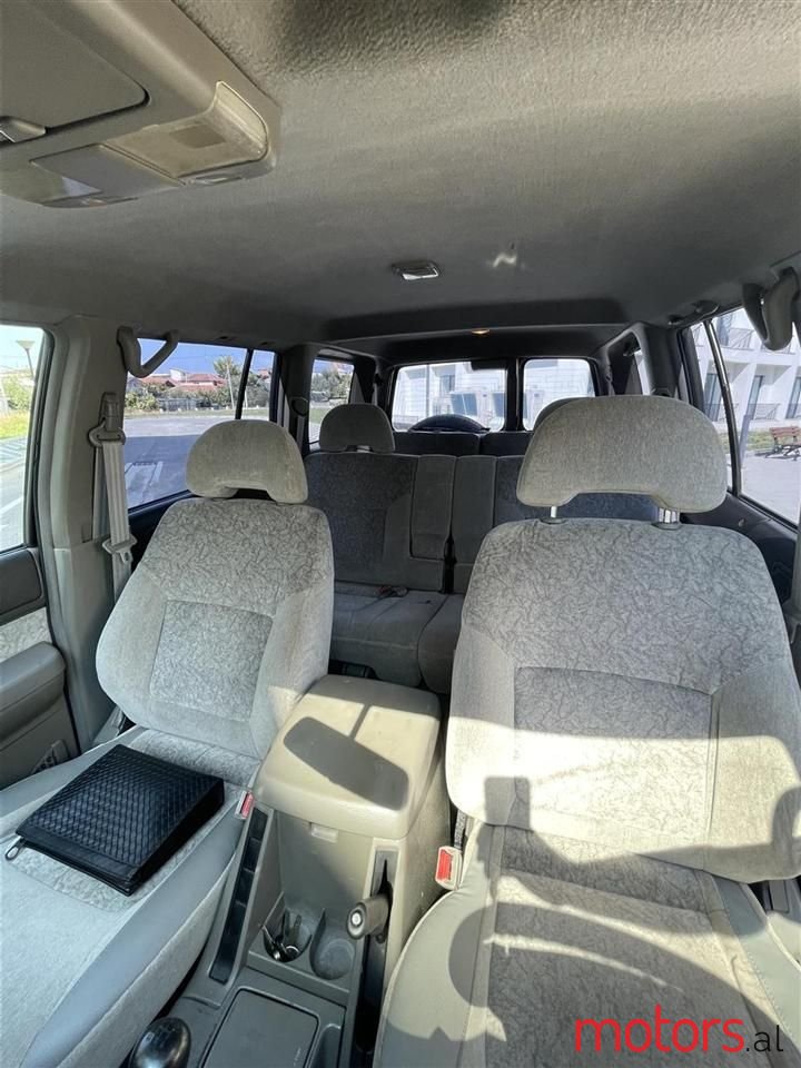 2000' Nissan Patrol photo #6