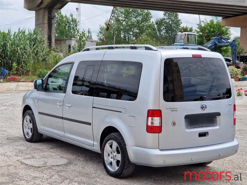 2010' Volkswagen Caddy photo #5