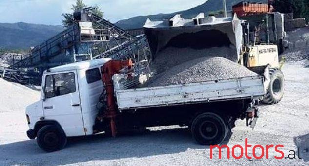 1989' Mercedes-Benz Kamion photo #1