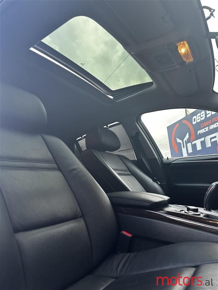 2010' BMW X6 photo #5