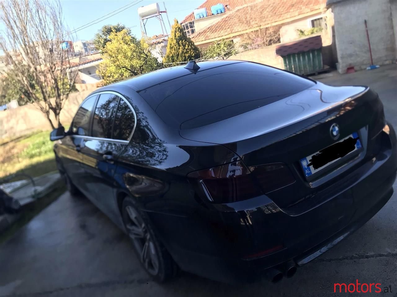 2012' BMW 525 photo #1