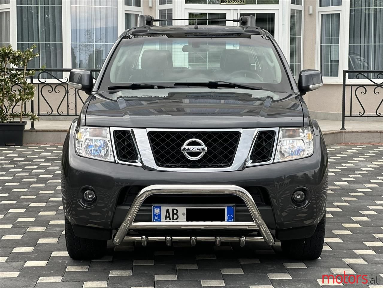 2013' Nissan Navara photo #5