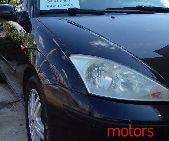 2003' Ford Focus photo #1