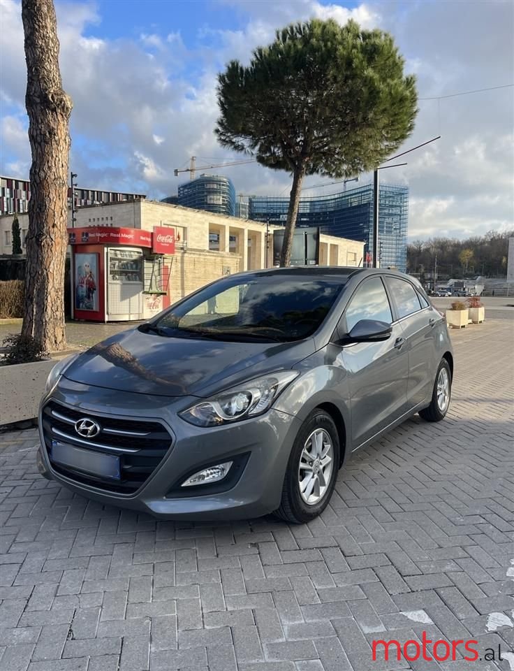 2016' Hyundai i30 photo #3