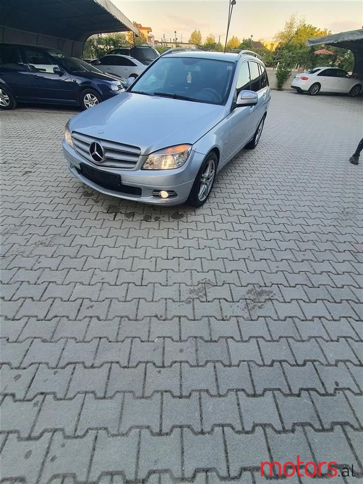 2009' Mercedes-Benz C 220 photo #2
