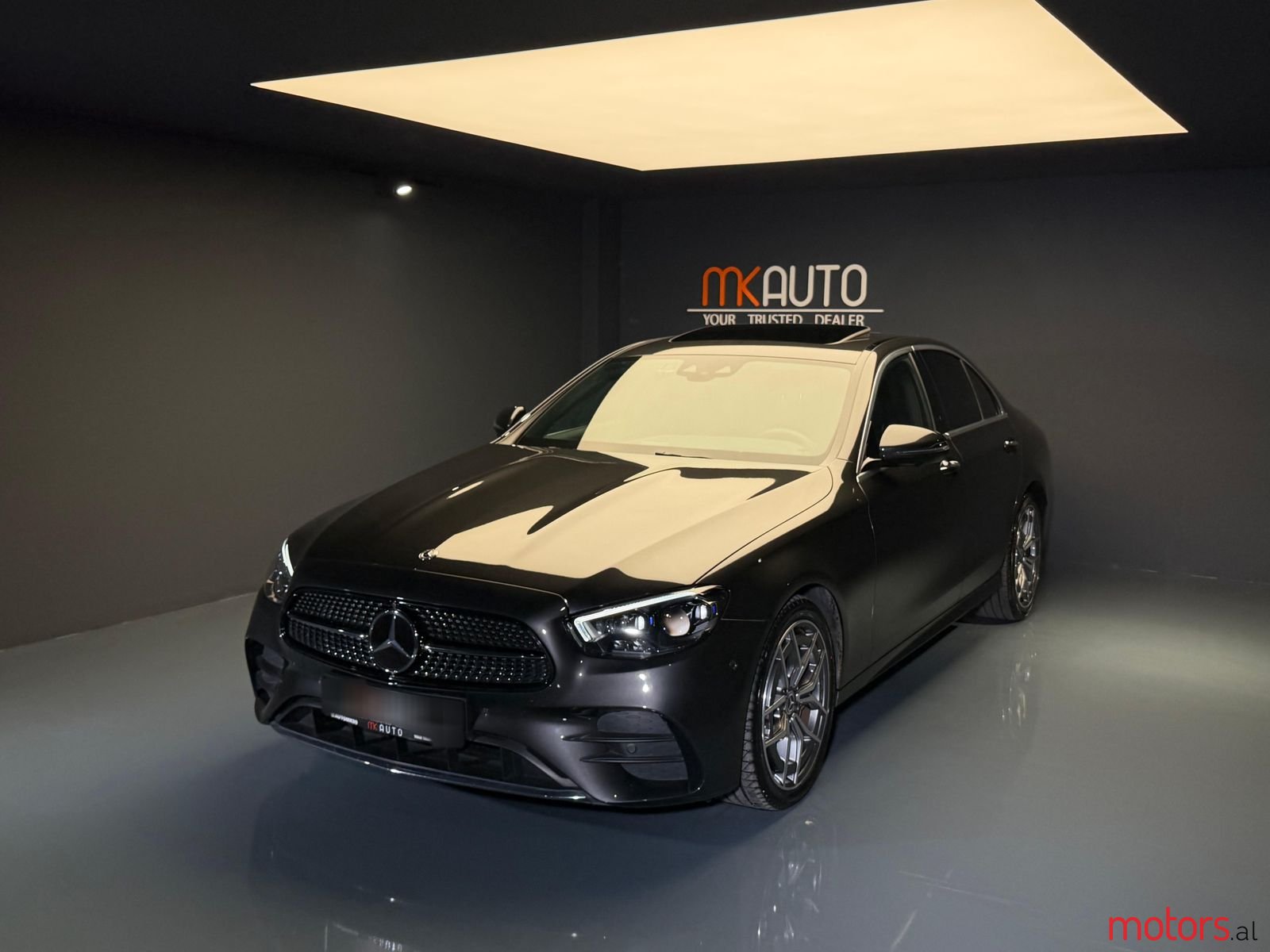 2021' Mercedes-Benz E 220 photo #1