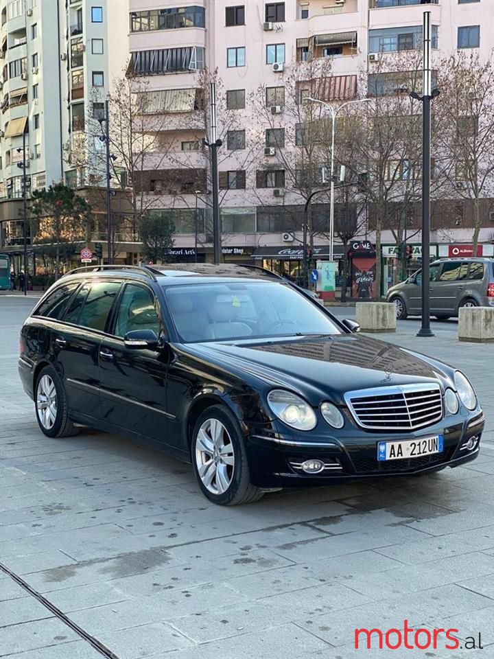 2006' Mercedes-Benz E 280 photo #2