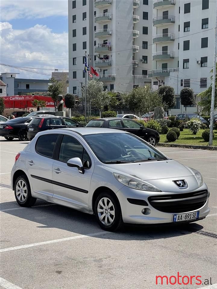 2007' Peugeot 207 photo #1