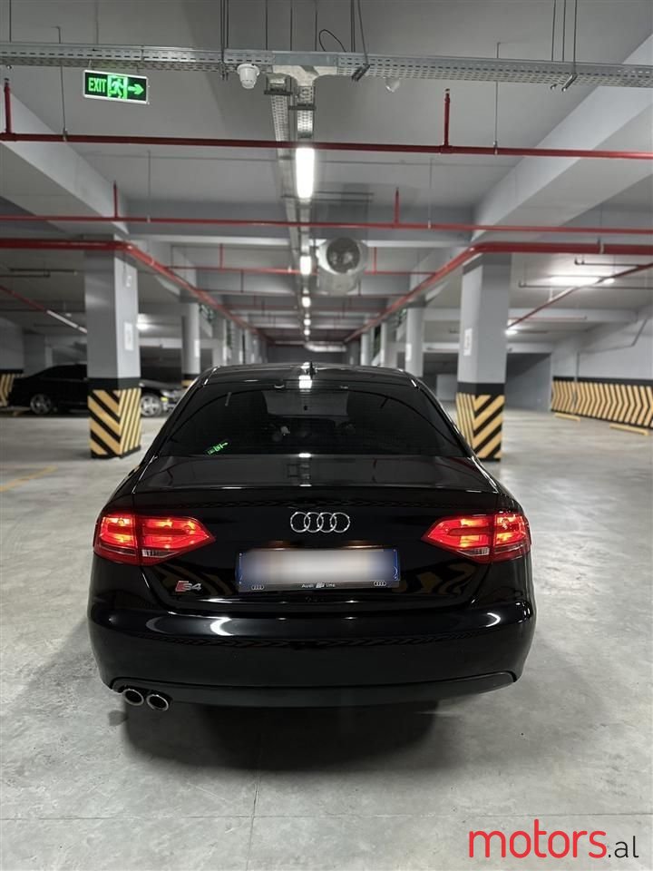 2008' Audi A4 photo #3