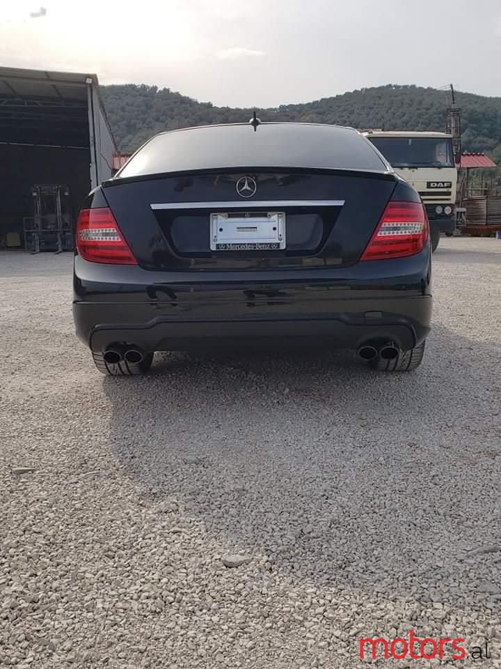 2013' Mercedes-Benz C 300 photo #3