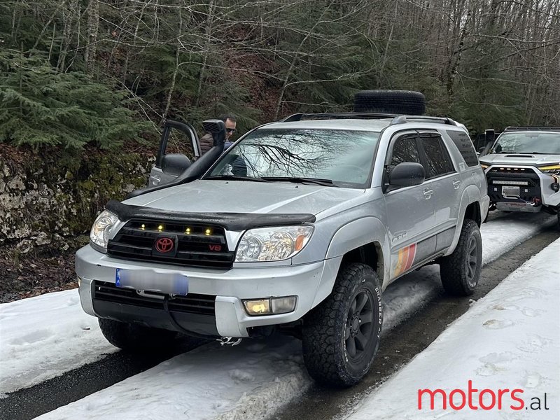 2005' Toyota 4Runner photo #1