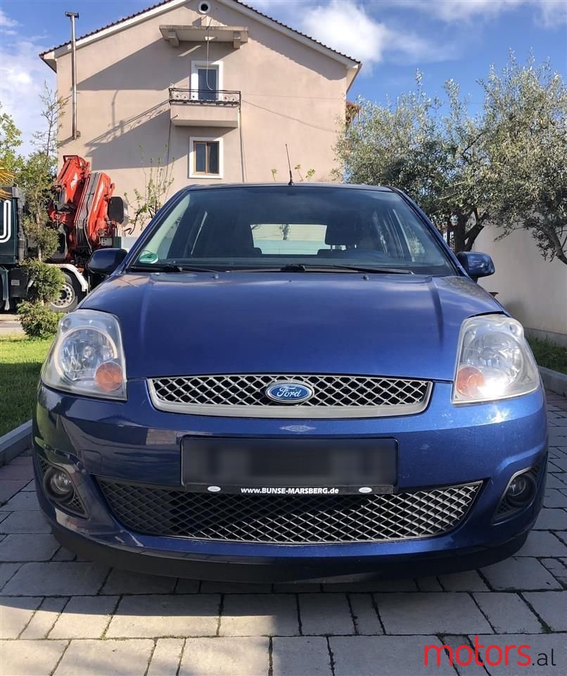 2008' Ford Fiesta photo #6