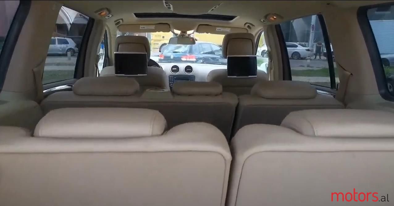 2012' Mercedes-Benz GL 350 photo #5