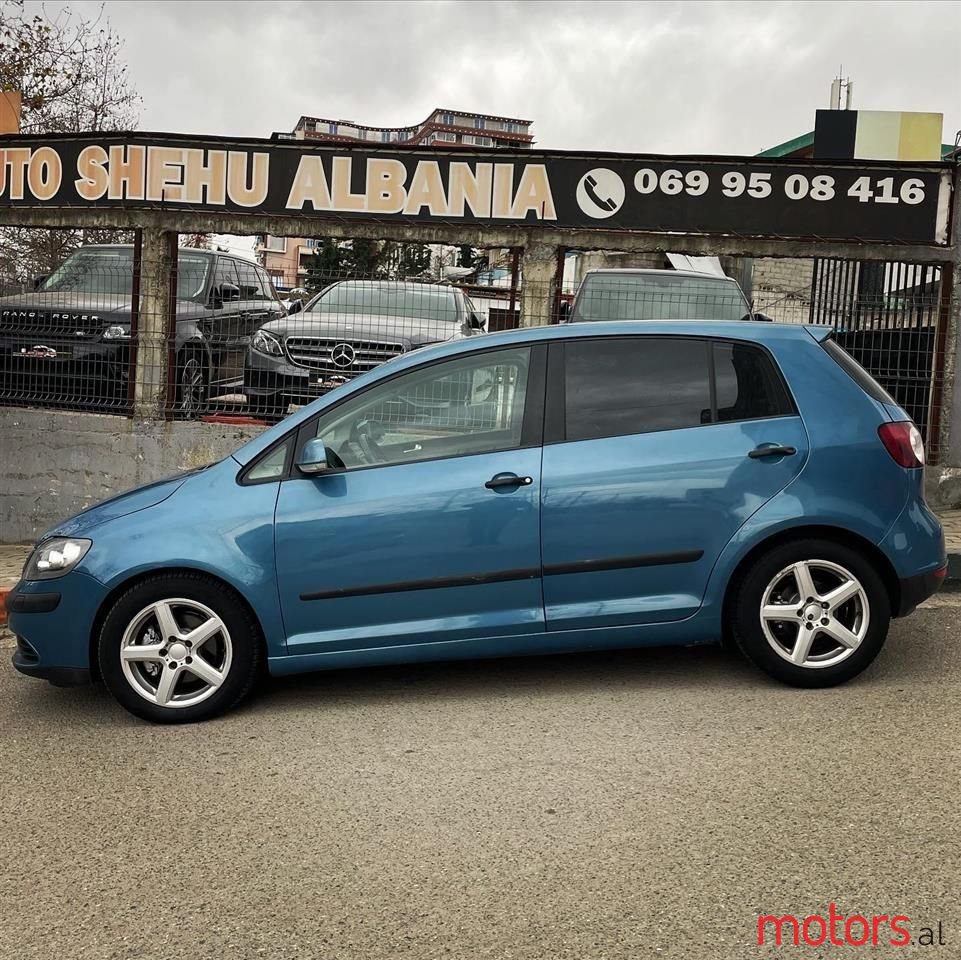 2007' Volkswagen Golf Plus photo #2