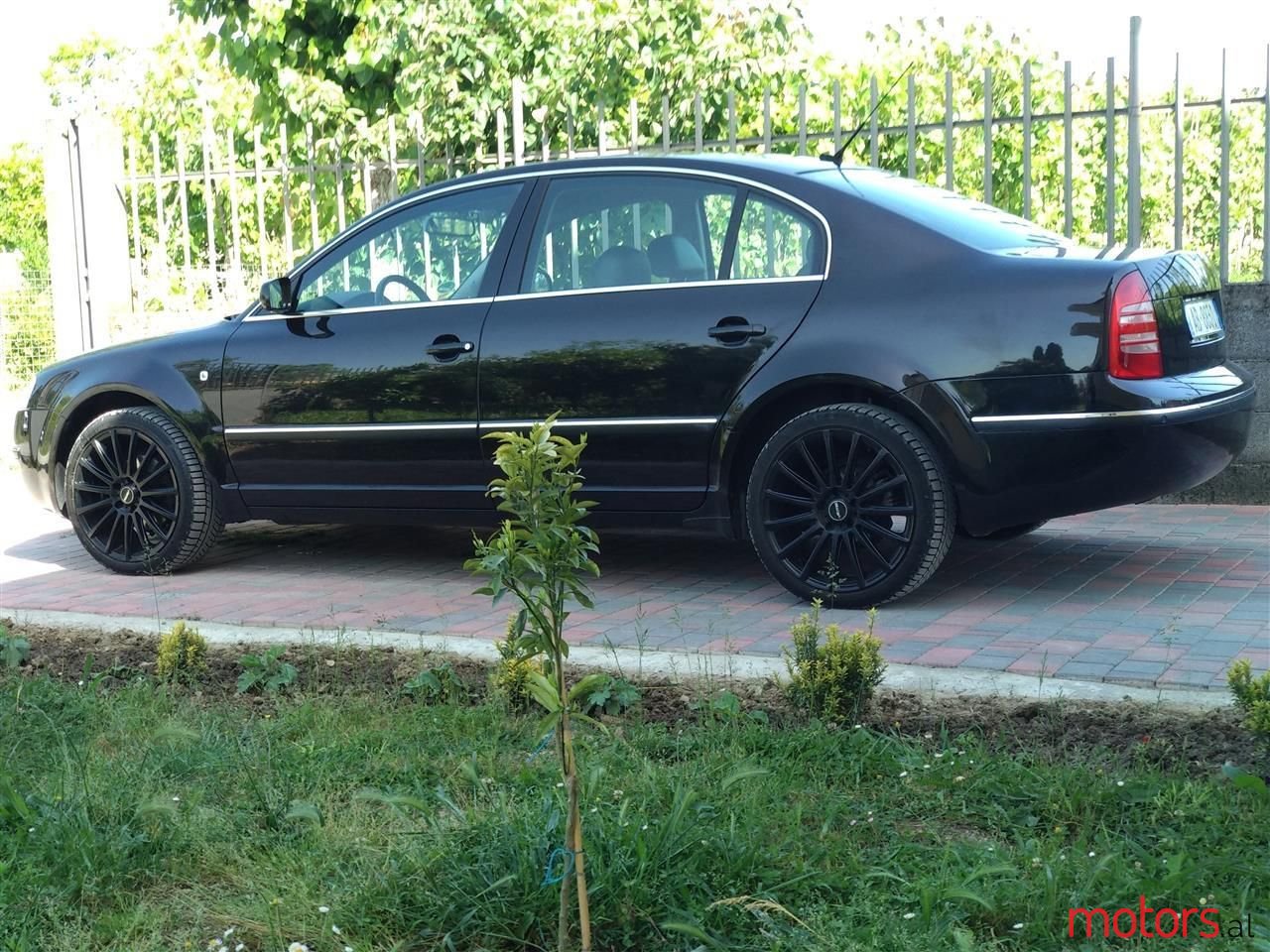 2005' Skoda Superb photo #3