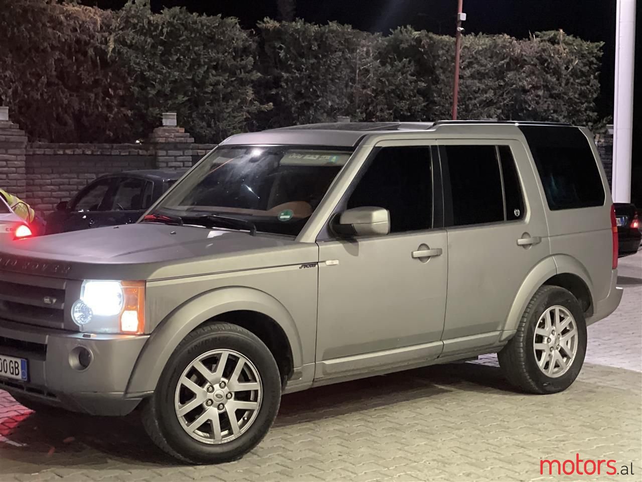 2008' Land Rover Discovery photo #4