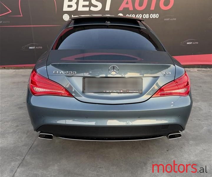 2014' Mercedes-Benz CLA 200 photo #6