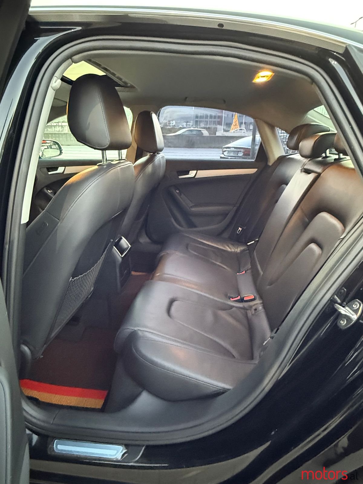 2013' Audi A4 photo #4