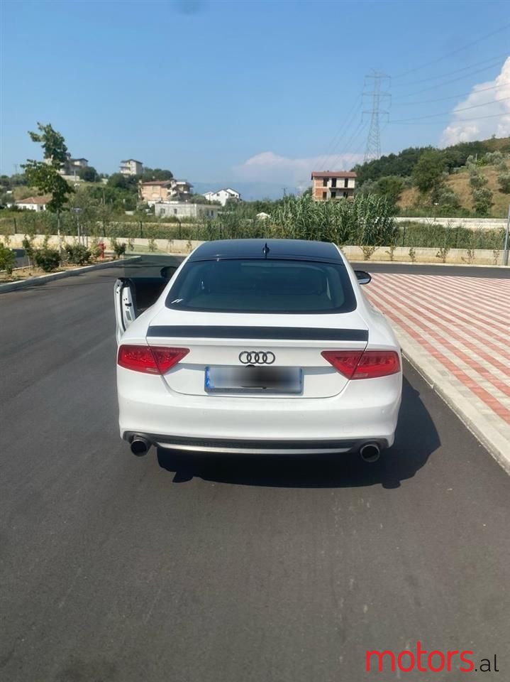 2012' Audi A7 photo #5