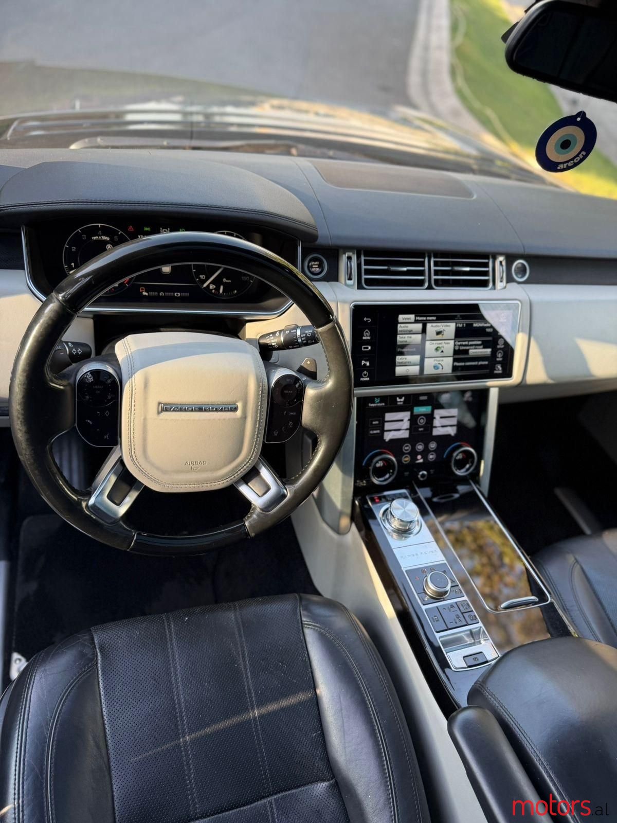 2014' Land Rover Range Rover photo #5