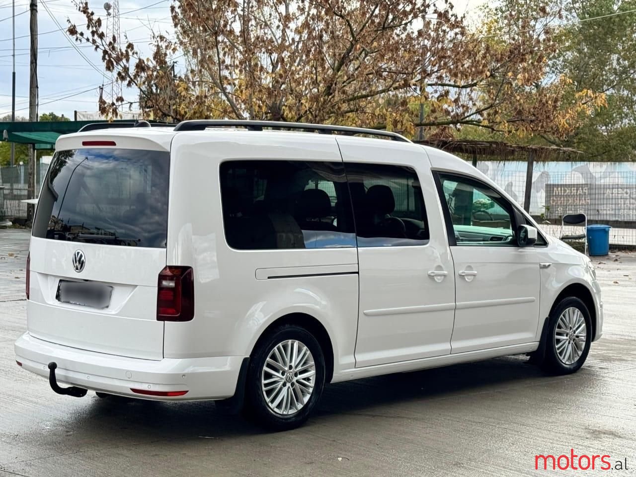 2016' Volkswagen Caddy photo #2