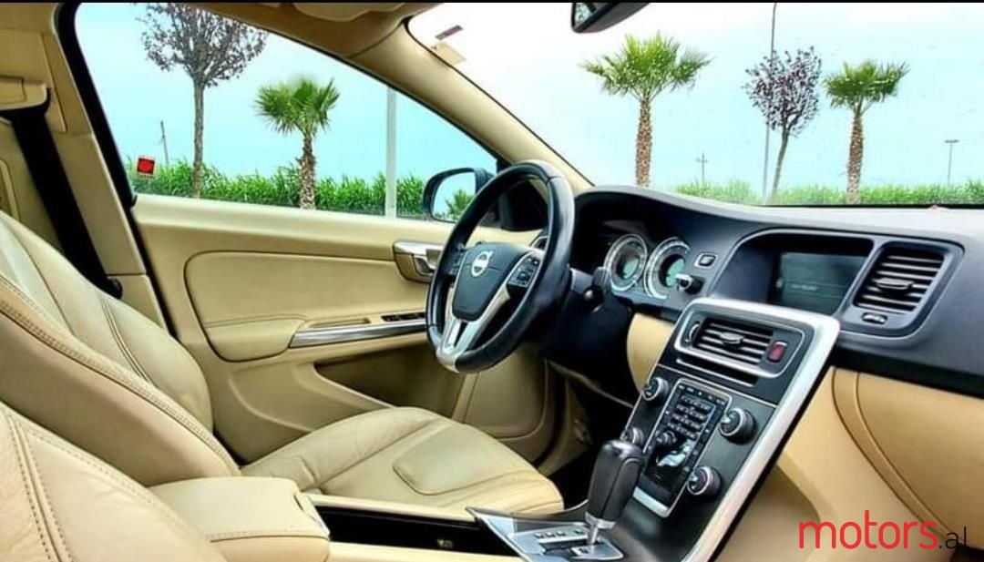 2012' Volvo S60 photo #5